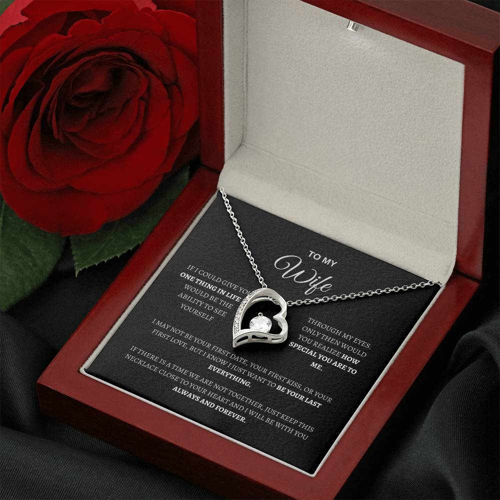 "Eternal Embrace: A Necklace of Everlasting Love and Lasting Impressions"