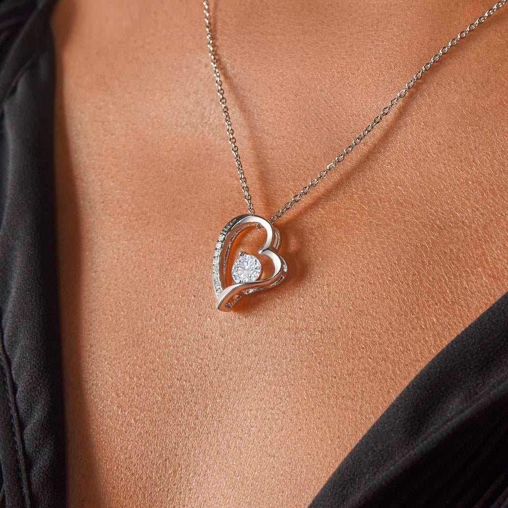 To My Amazing Mom Forever Love Necklace